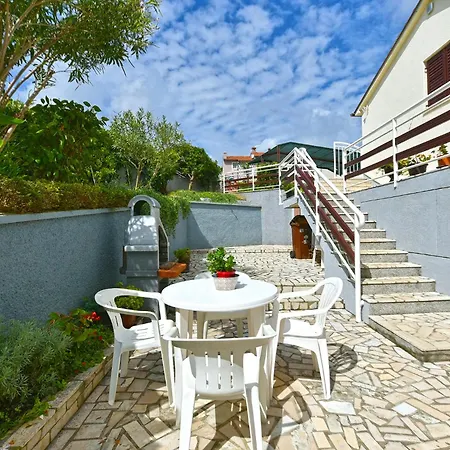 Апартаменты Zeljko 34 Пула